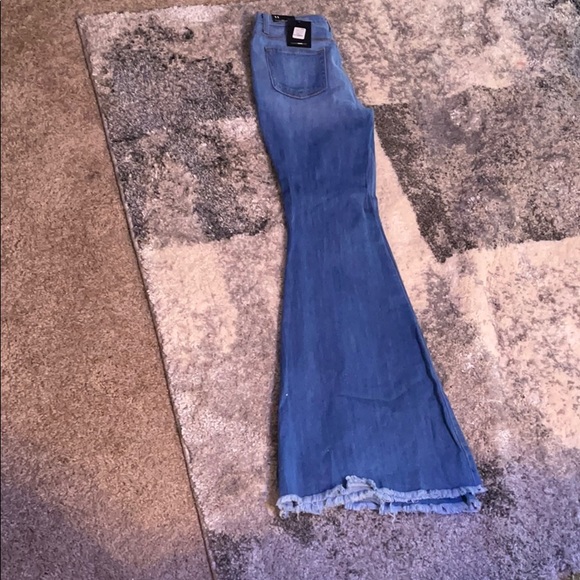 Flare distressed jeans - Picture 2 of 3